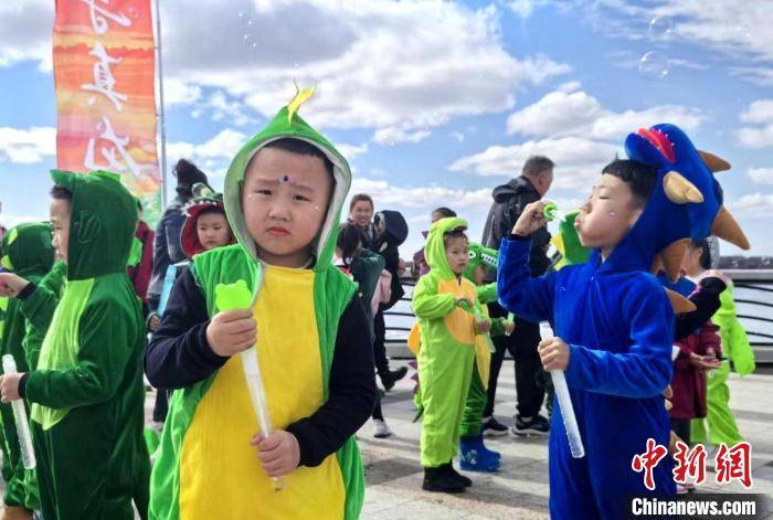 吉林市第十五届松花湖开江鱼美食节旅游季即将启幕