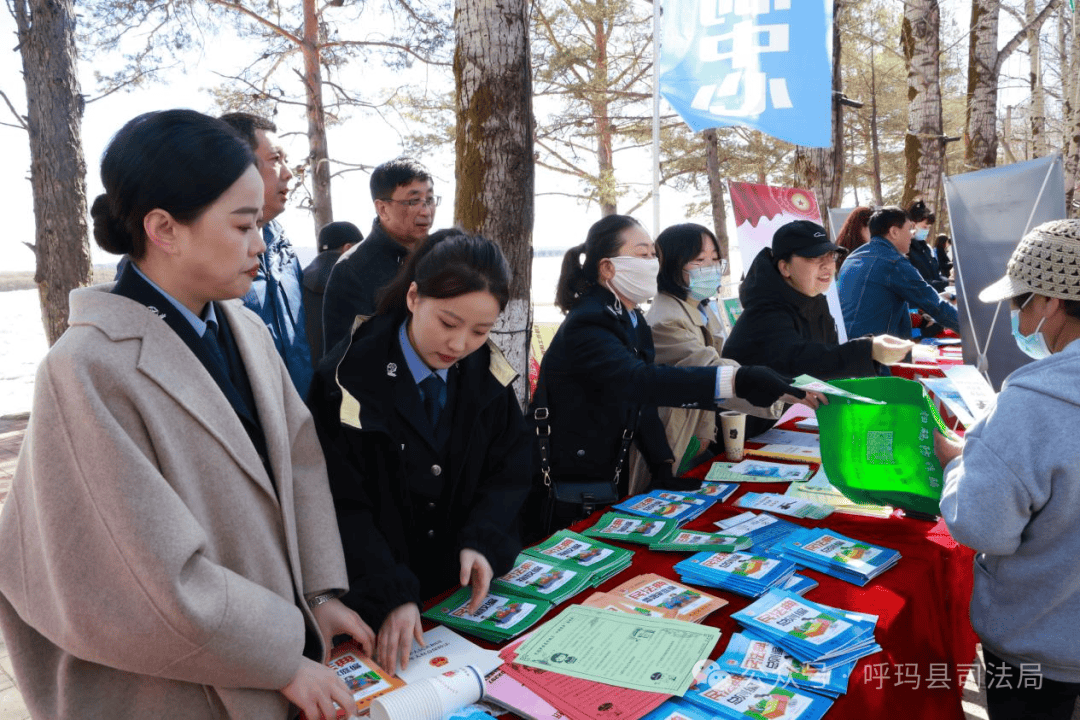 哈尔滨移动为哈尔滨市开江民俗文化周开幕式提供通信保障